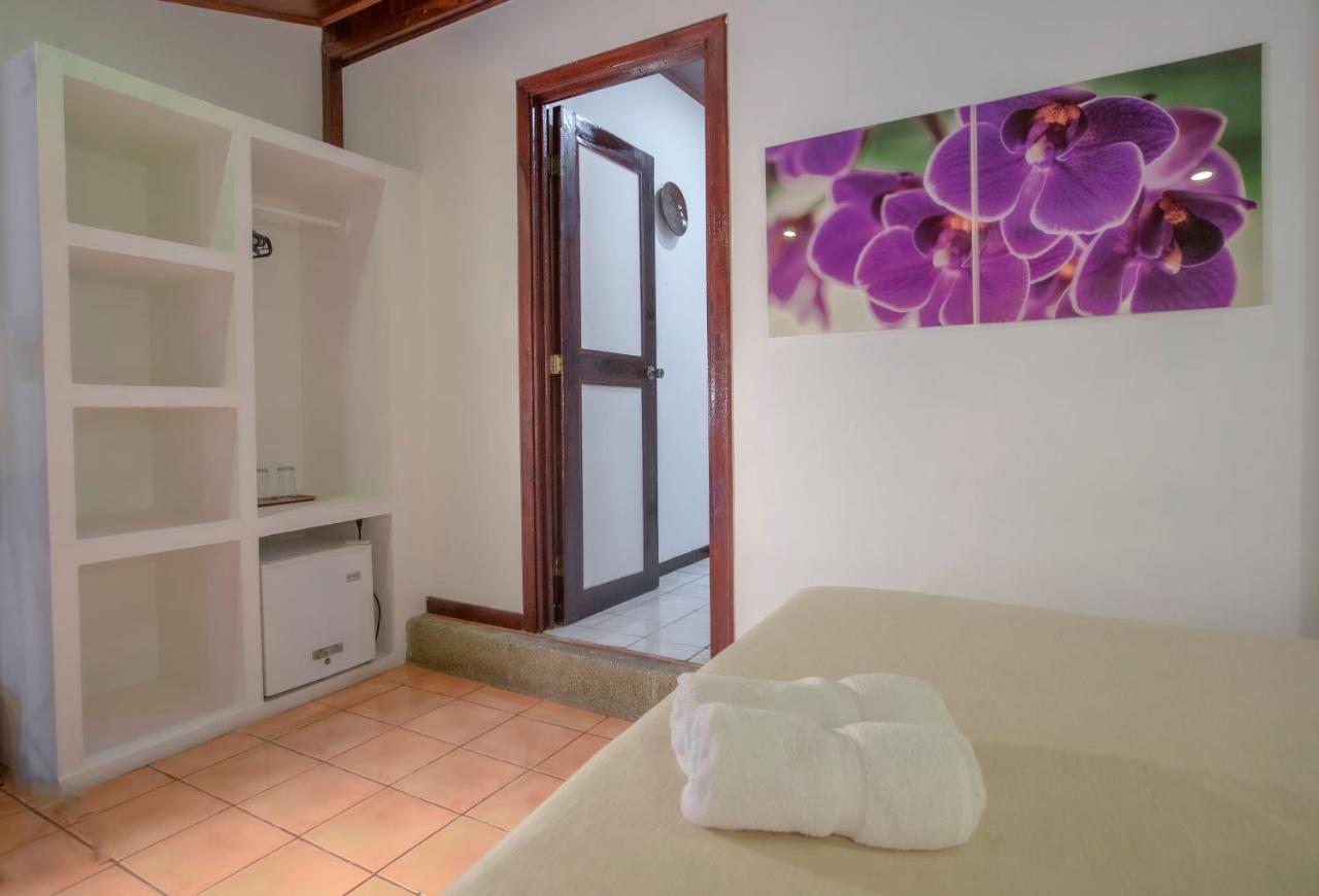 Hotel El Jardin Montezuma Eksteriør bilde