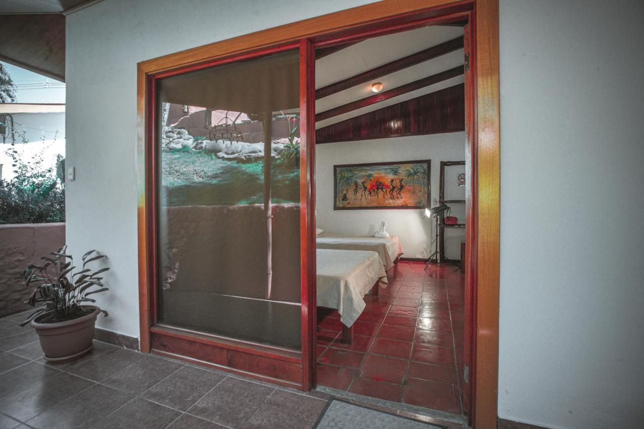 Hotel El Jardin Montezuma Eksteriør bilde